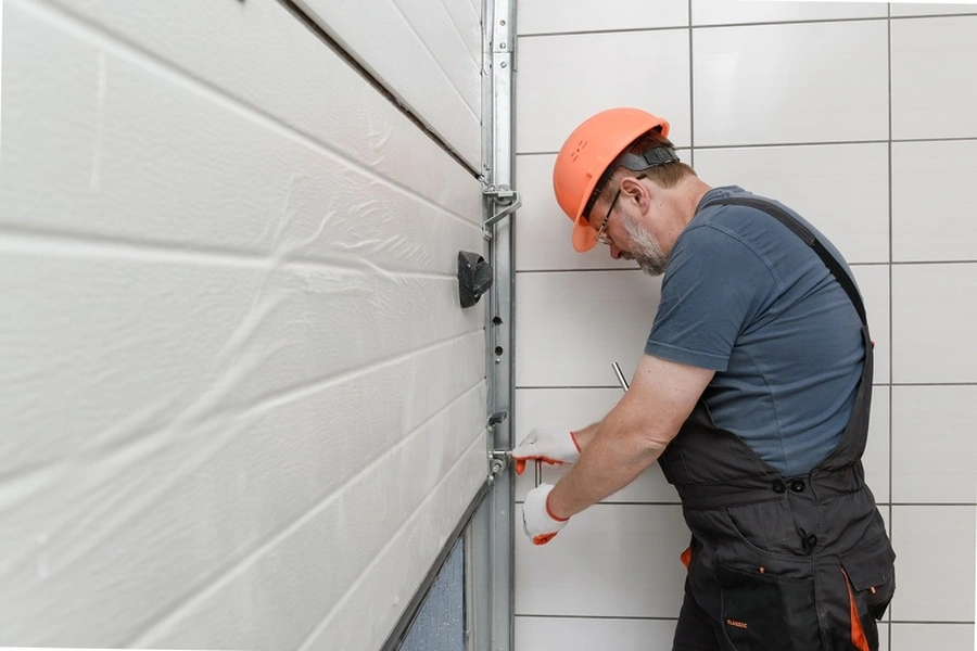 Signs It Is Time For A New Garage Door Installation in Ocala, FL